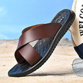 Chinelo Masculina Ergonômica de Couro Antiderrapante